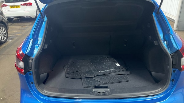 Used Nissan Qashqai 2017 for sale - 76211012: Photo 8
