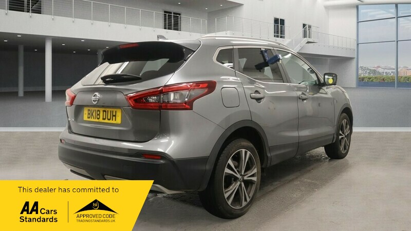Used Nissan Qashqai 2018 for sale - 76950886: Photo 4