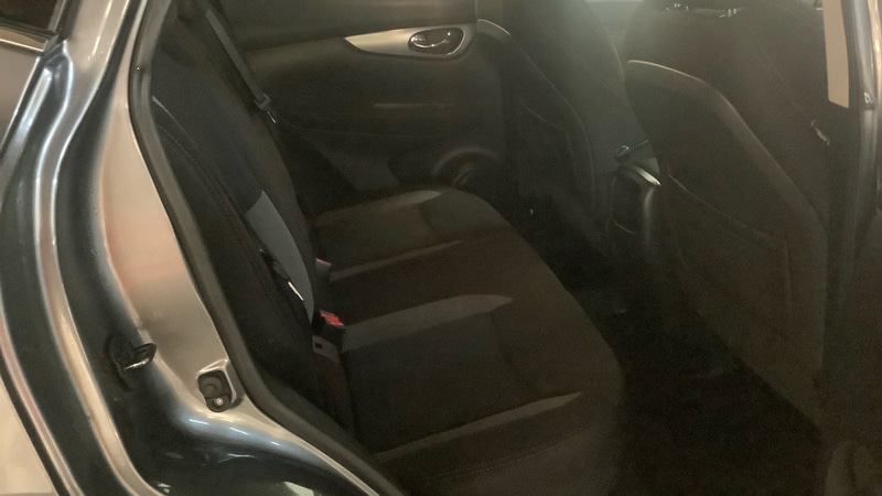 Used Nissan Qashqai 2018 for sale - 76950886: Photo 8