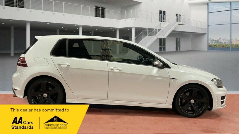 Used Volkswagen Golf 2016 for sale - 77668124: Photo 4