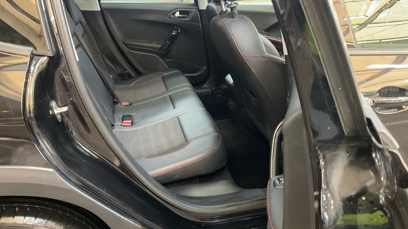 Used Peugeot 2008 2018 for sale - 76798921: Photo 8