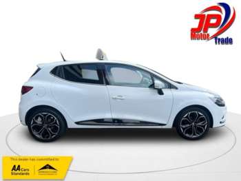 Used Renault Clio 2019 for sale - 74675037: Photo