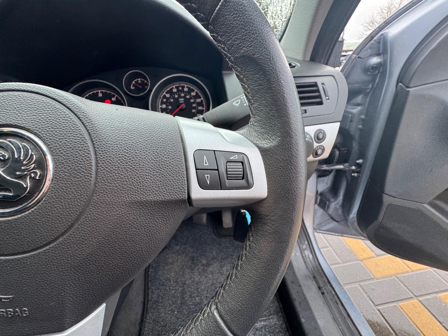 Used Vauxhall Astra 2009 for sale - 77351402: Photo 27