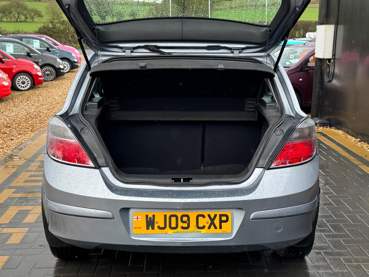 Used Vauxhall Astra 2009 for sale - 77351402: Photo 9