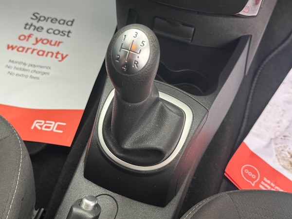 Used Renault Clio 2011 for sale - 76166766: Photo 25