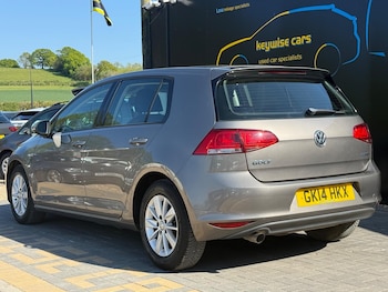 Used Volkswagen Golf 2014 for sale - 78404563: Photo