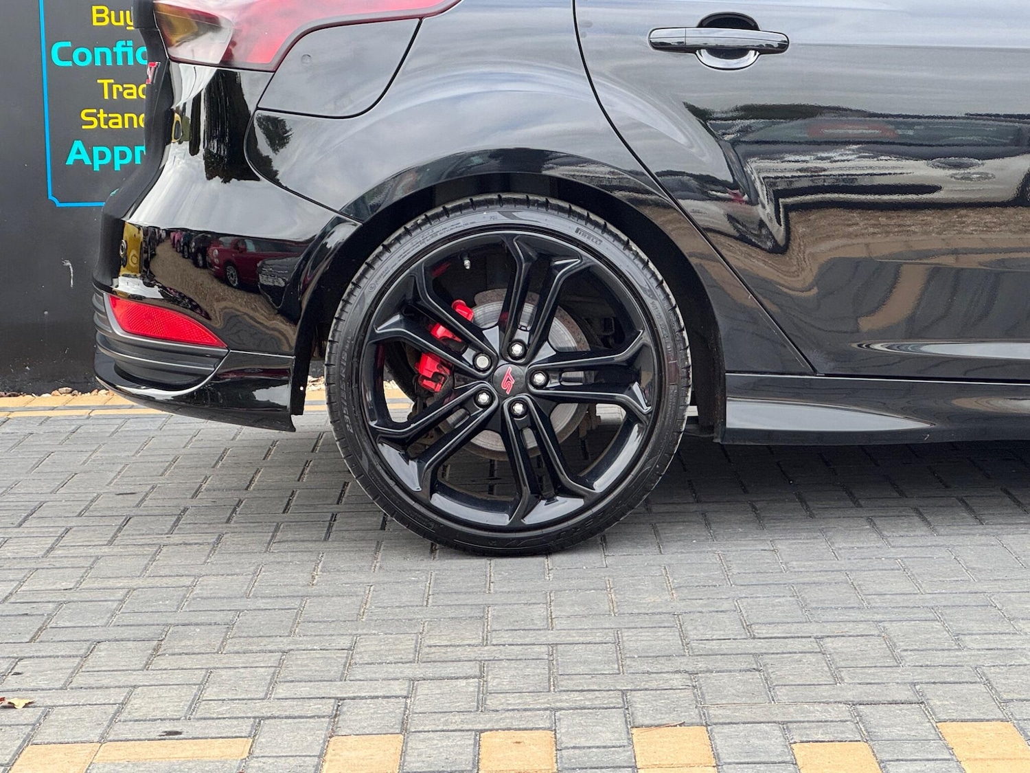 Used Ford Focus 2018 for sale - 76294536: Photo 14