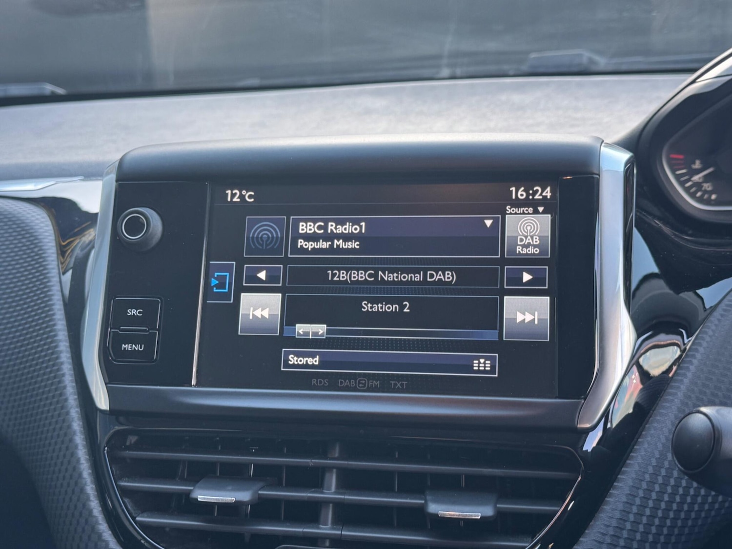 Used Peugeot 208 2016 for sale - 77658090: Photo 31