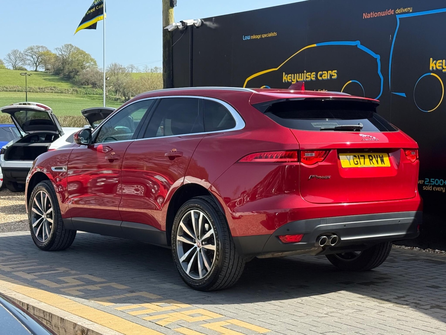 Used Jaguar F-Pace 2017 for sale - 78170243: Photo 3