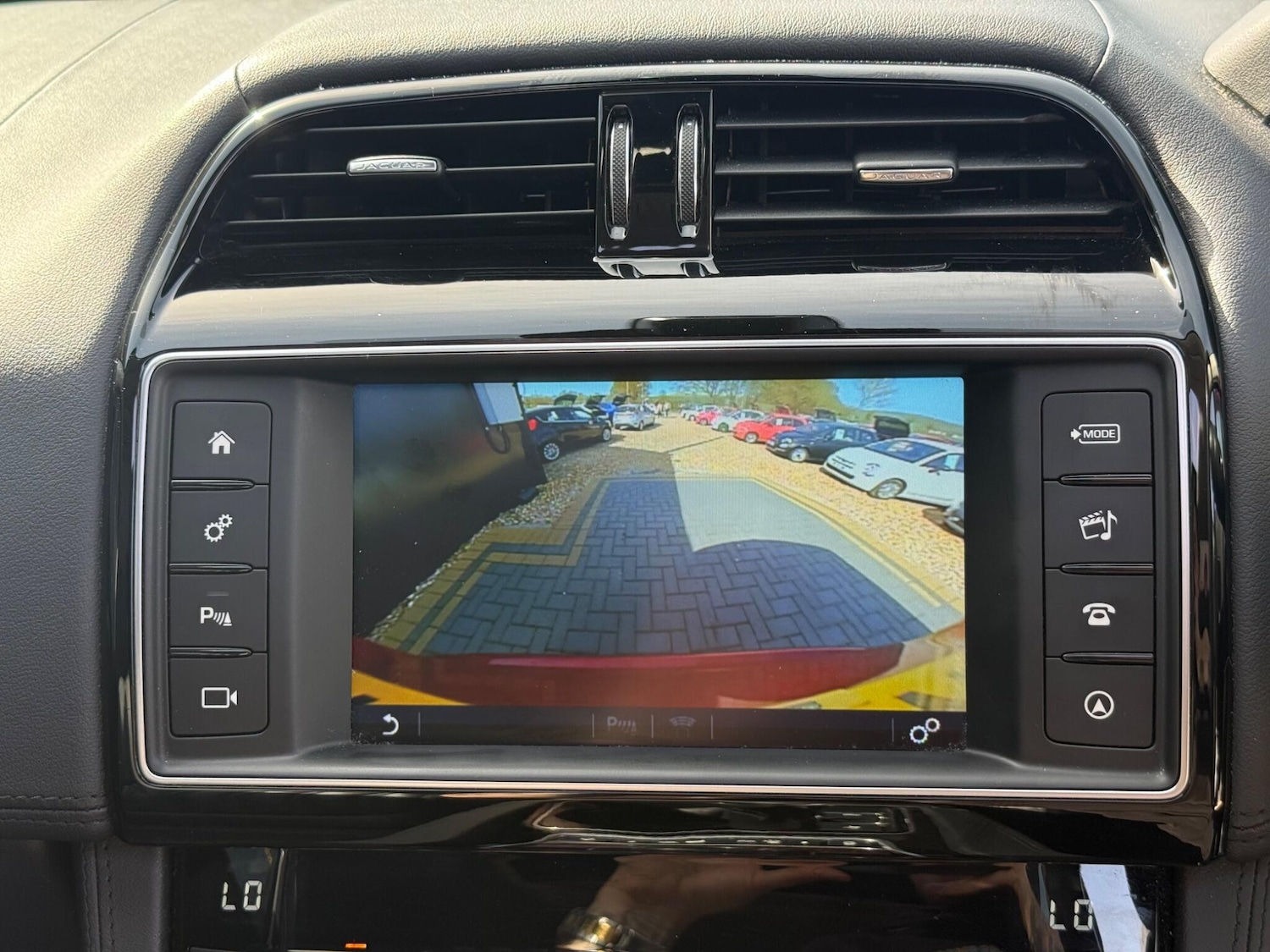 Used Jaguar F-Pace 2017 for sale - 78170243: Photo 37