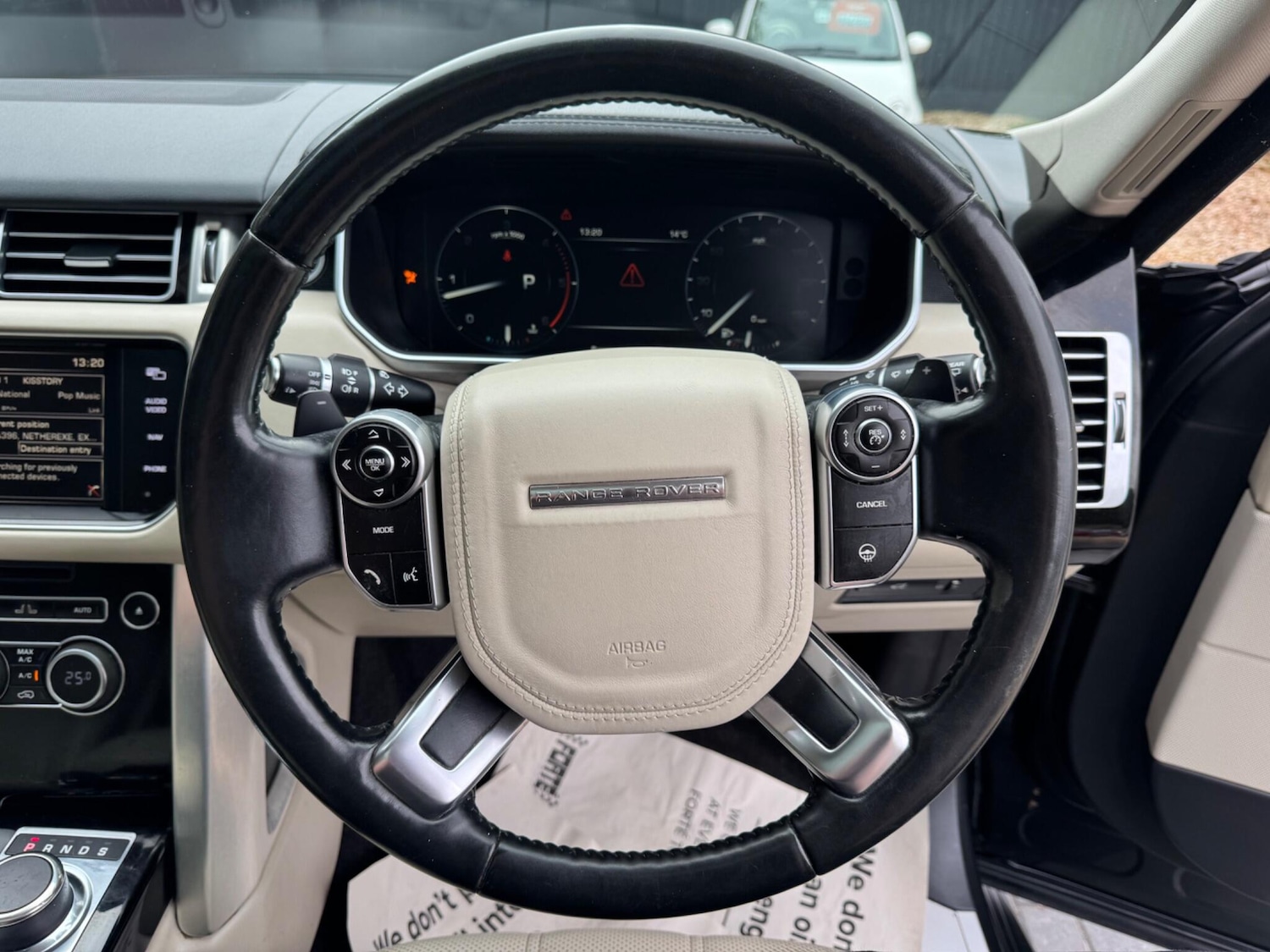 Used Land Rover Range Rover for sale - 76997350: Photo 31