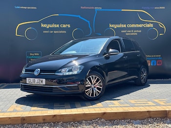 Volkswagen - Golf
