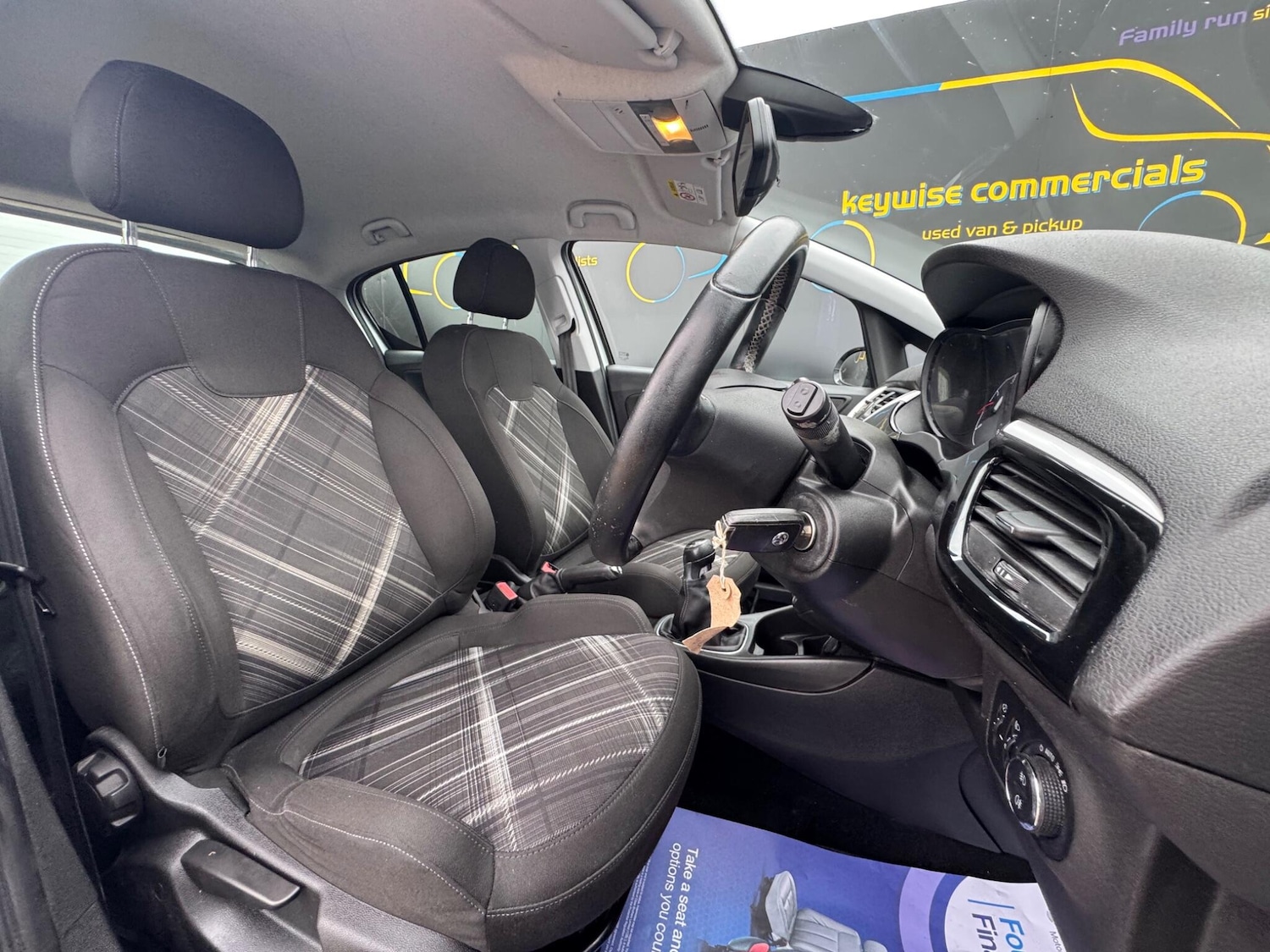 Used Vauxhall Corsa 2015 for sale - 77524638: Photo 21