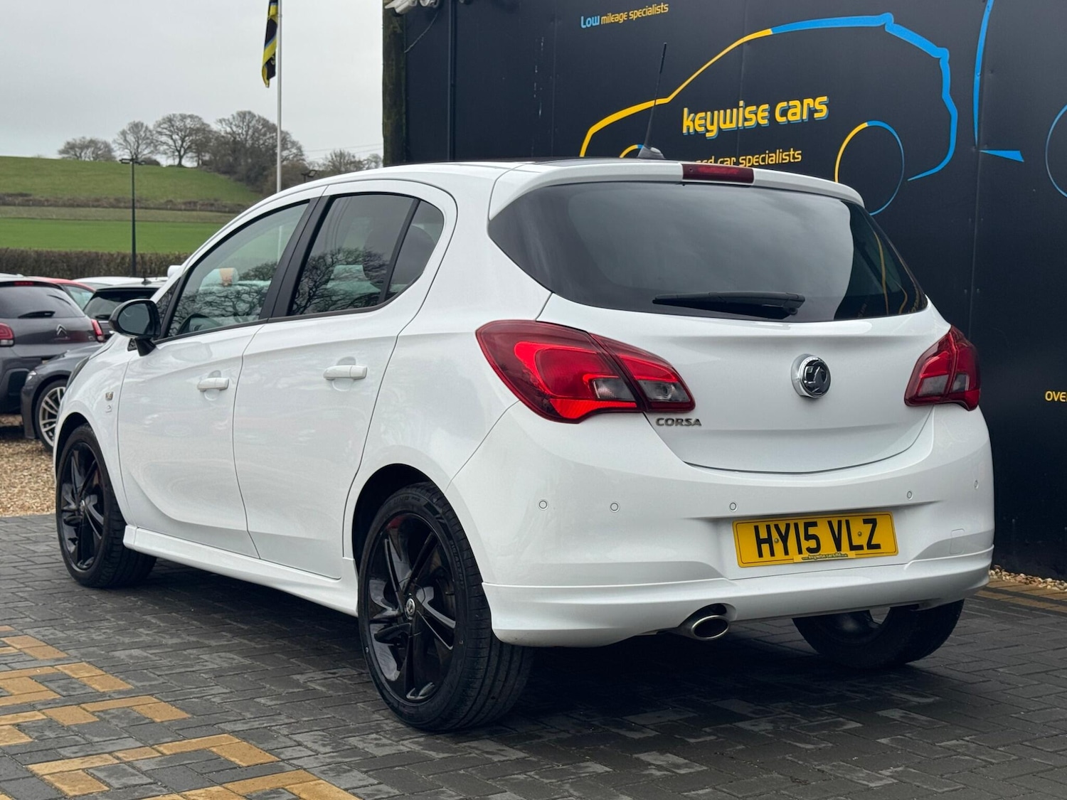 Used Vauxhall Corsa 2015 for sale - 77524638: Photo 3