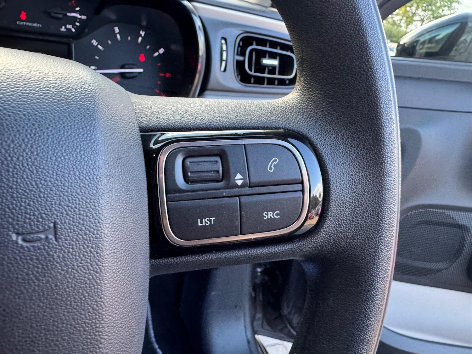 Used Citroen C3 2018 for sale - 76992585: Photo 29