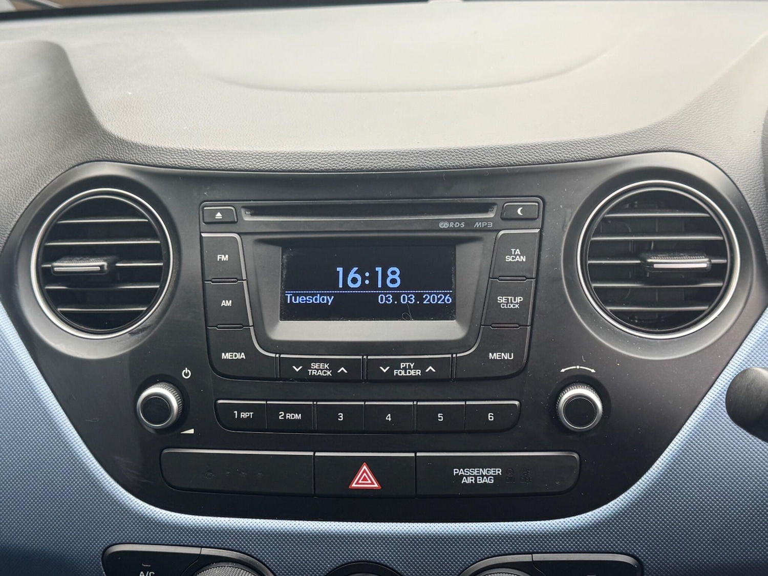 Used Hyundai i10 2016 for sale - 77737633: Photo 31