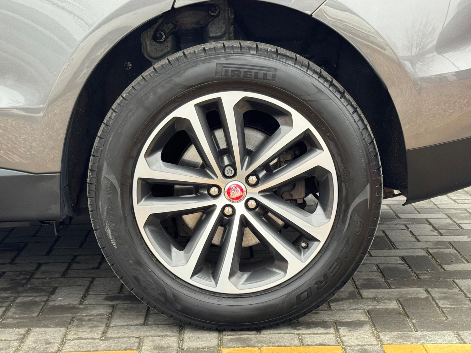 Used Jaguar F-Pace 2017 for sale - 77410970: Photo 15