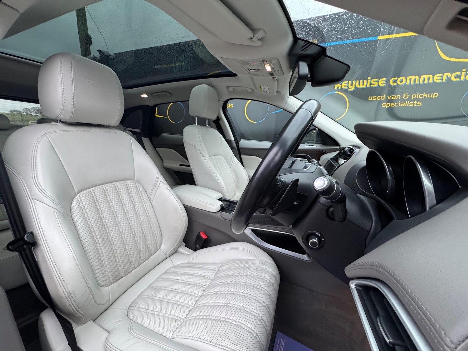 Used Jaguar F-Pace 2017 for sale - 77410970: Photo 19