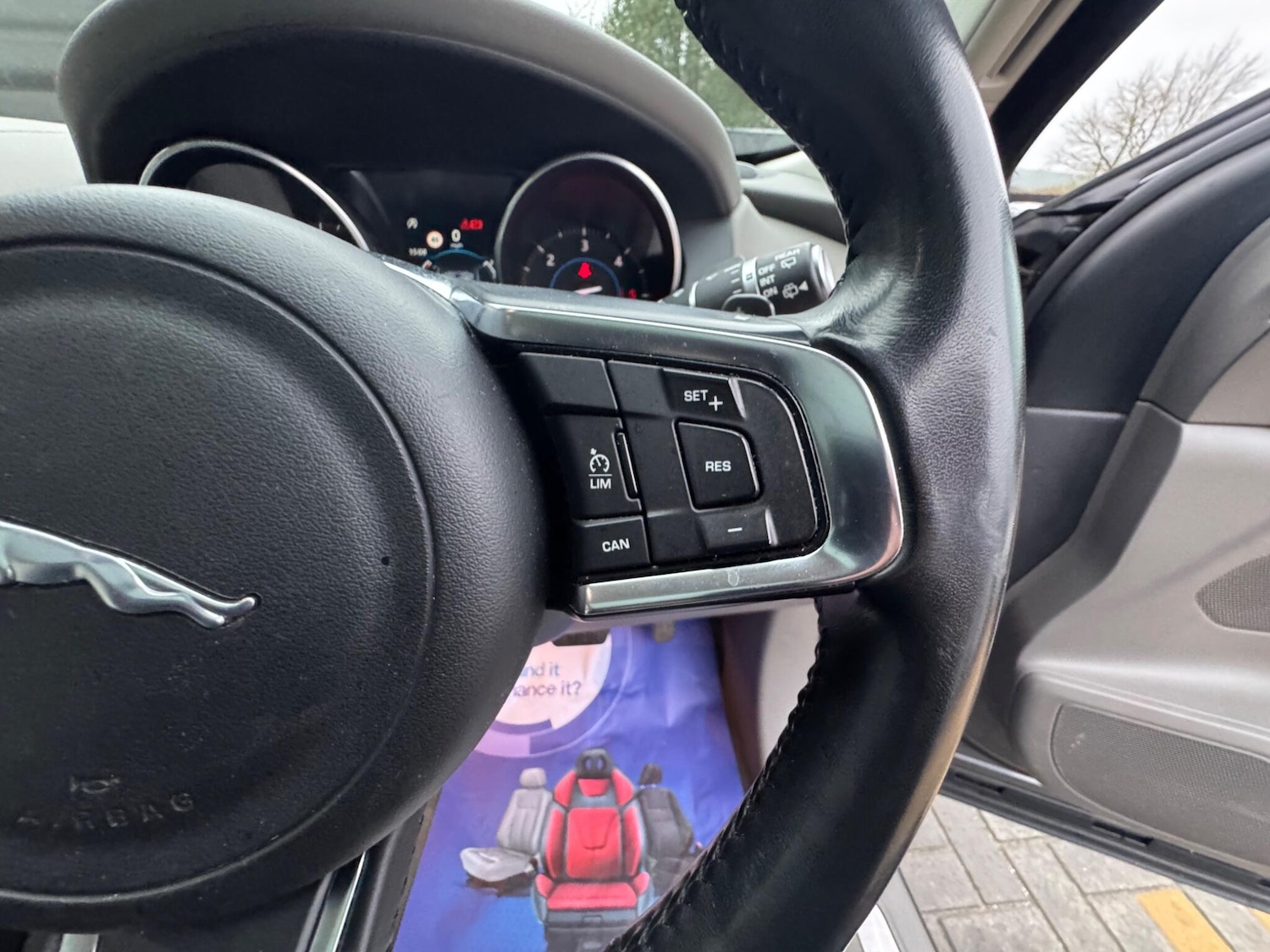 Used Jaguar F-Pace 2017 for sale - 77410970: Photo 30