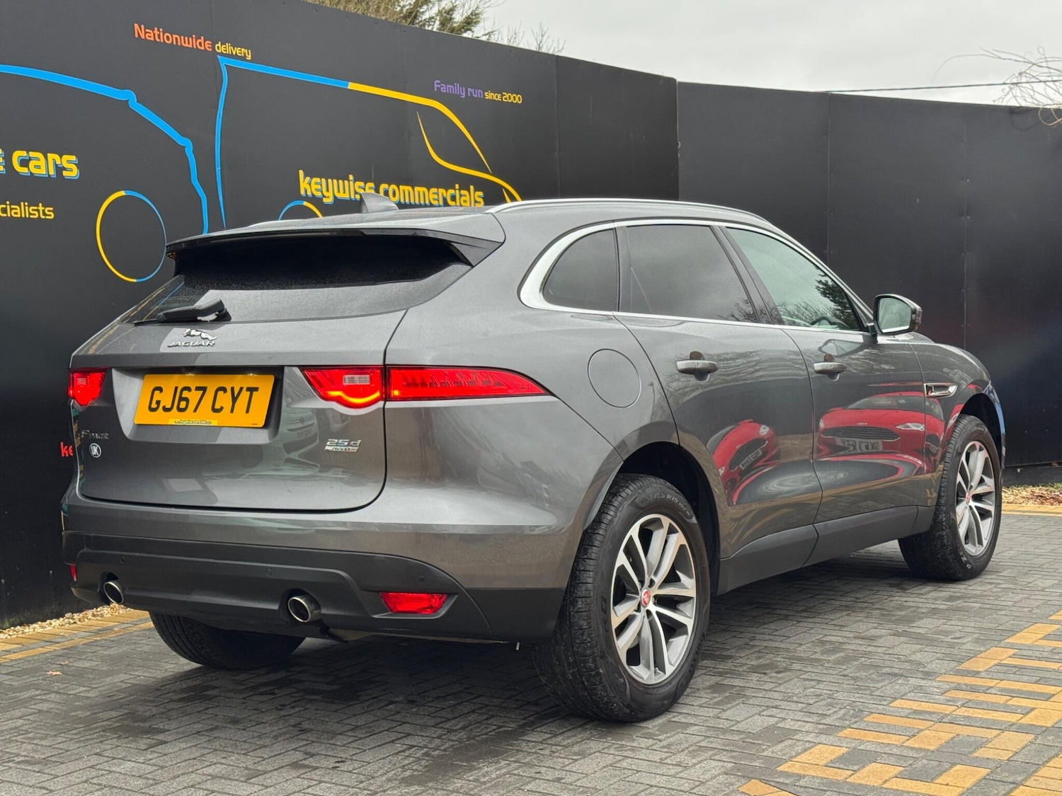 Used Jaguar F-Pace 2017 for sale - 77410970: Photo 6