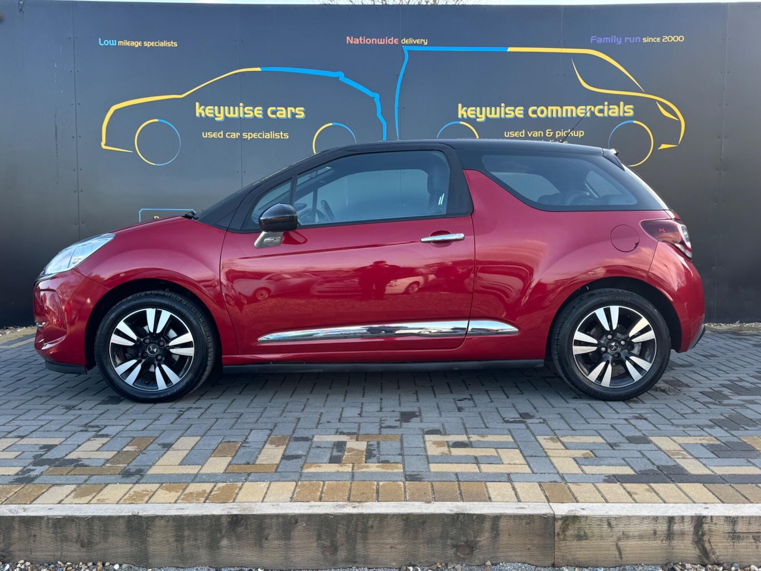 Used DS Automobiles DS 3 2017 for sale - 77658902: Photo 2