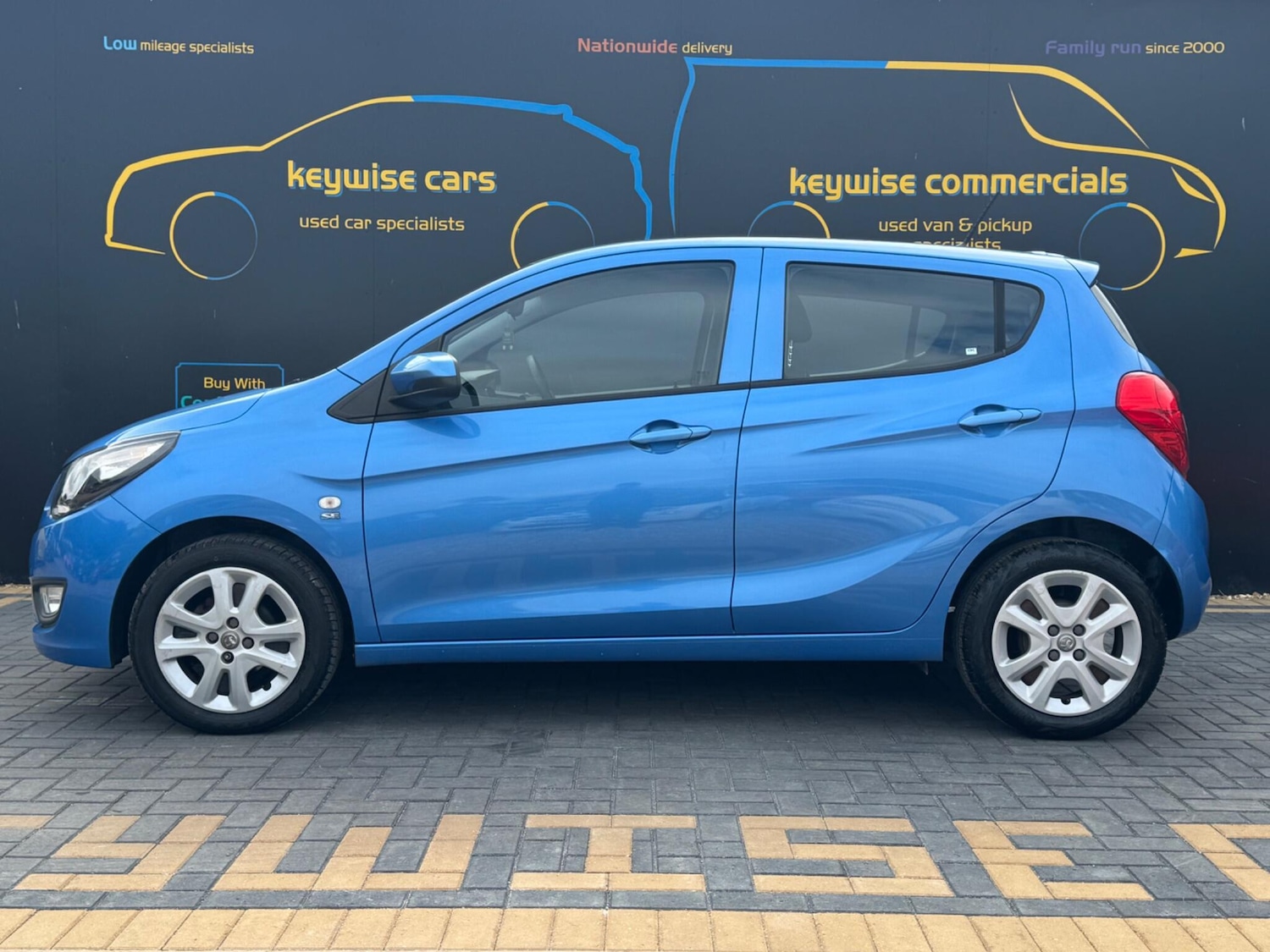 Used Vauxhall Viva 2016 for sale - 76996411: Photo 2