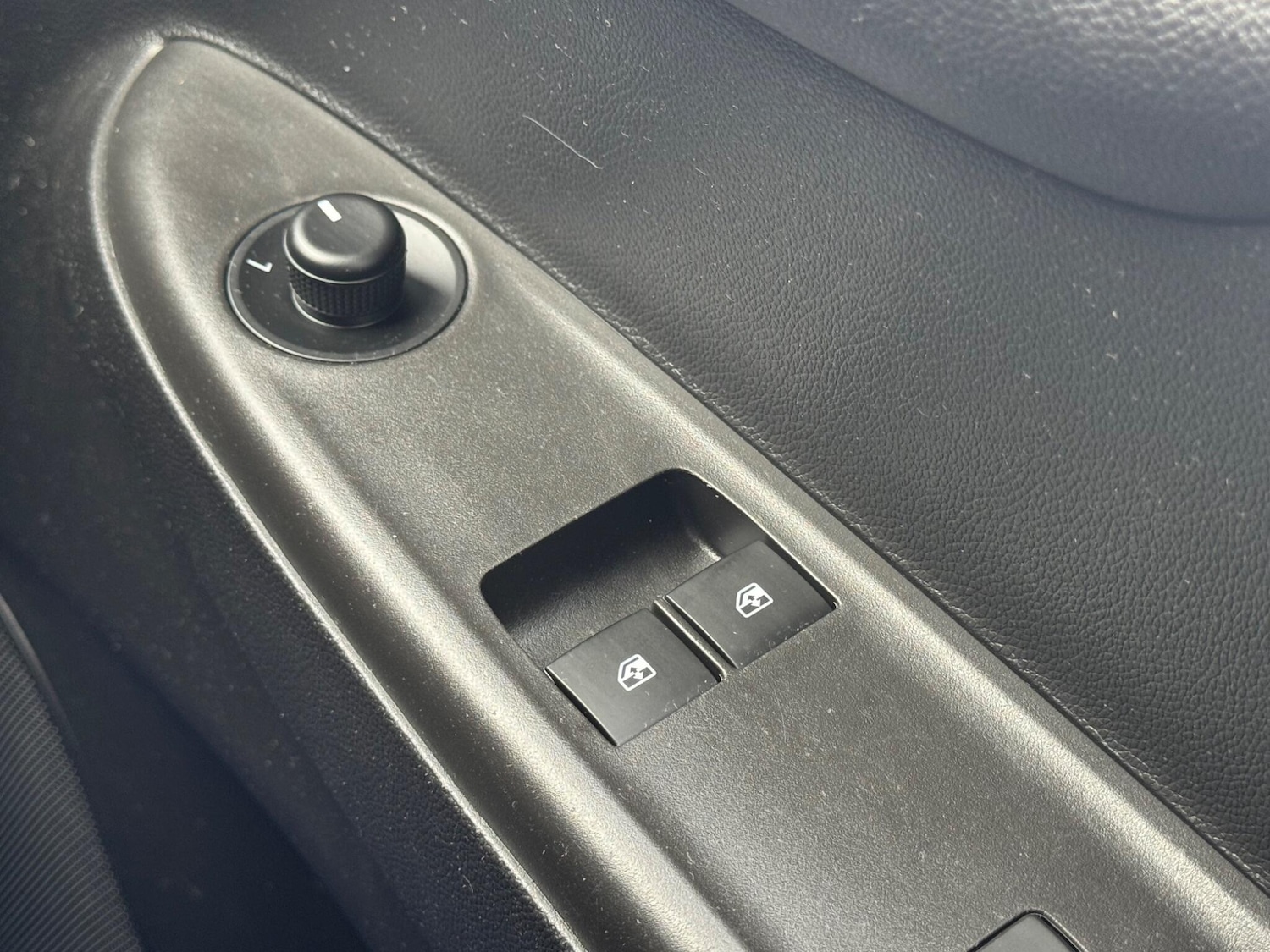 Used Vauxhall Viva 2016 for sale - 76996411: Photo 37