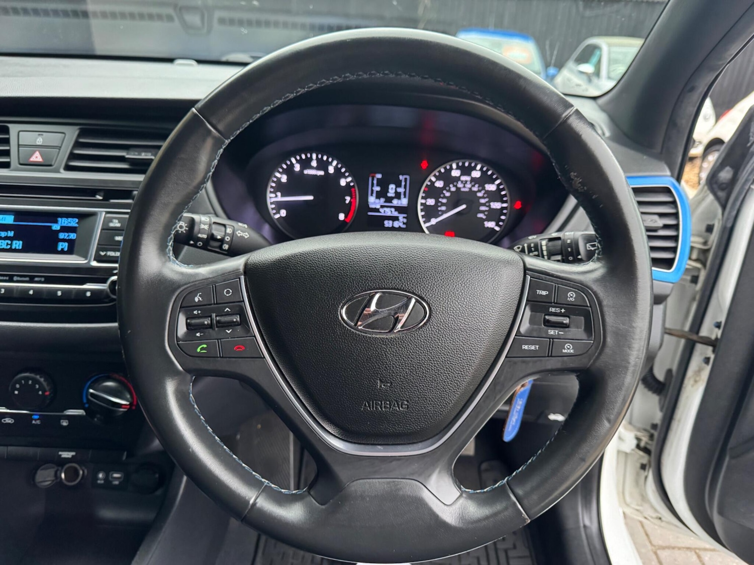 Used Hyundai i20 2016 for sale - 77599112: Photo 27