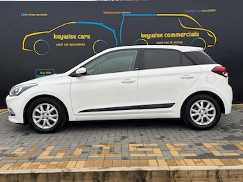 Used Hyundai i20 2016 for sale - 77599112: Photo
