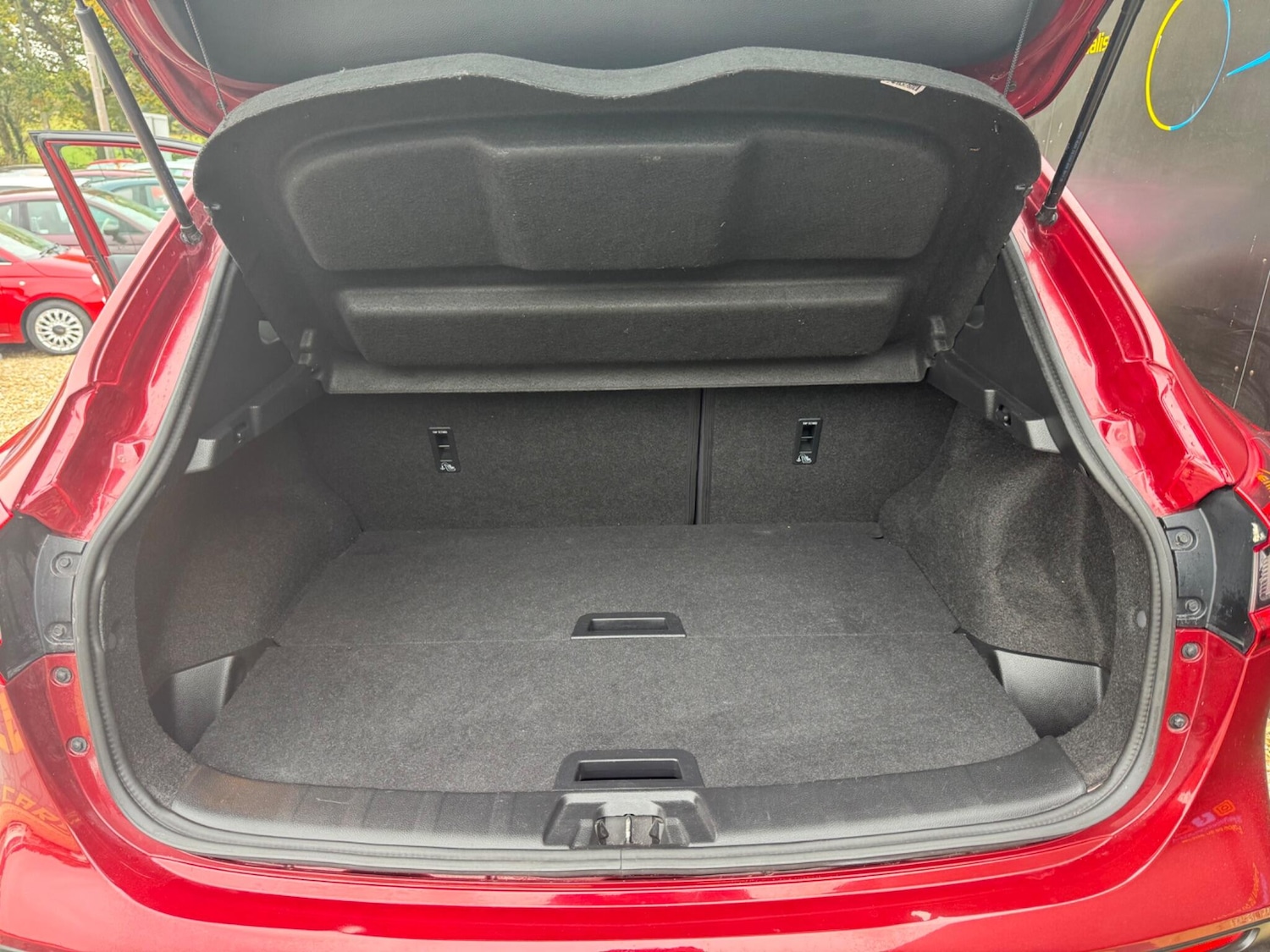 Used Nissan Qashqai 2017 for sale - 76993607: Photo 19