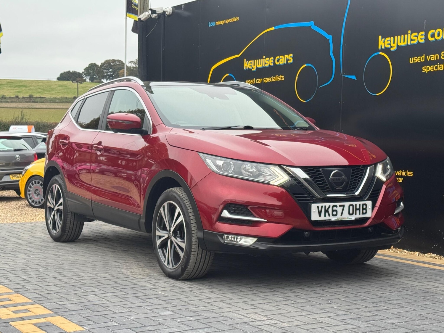 Used Nissan Qashqai 2017 for sale - 76993607: Photo 7