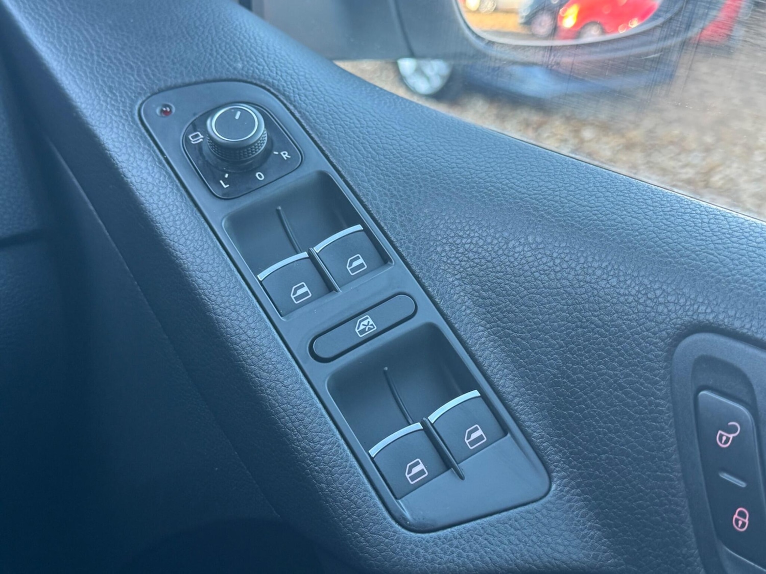 Used Volkswagen Tiguan 2015 for sale - 76918703: Photo 37