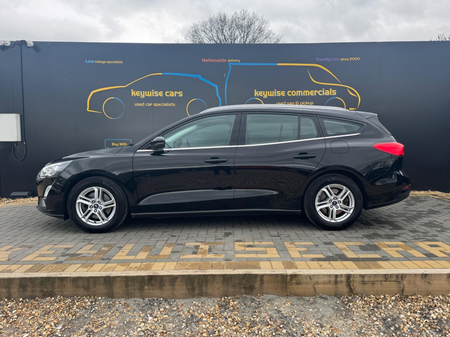 Used Ford Focus for sale - 77824765: Photo 2