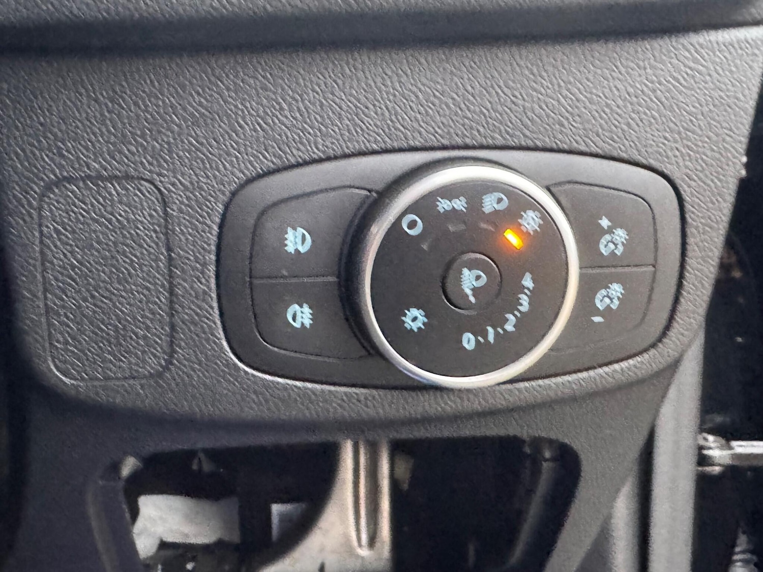 Used Ford Focus for sale - 77824765: Photo 28