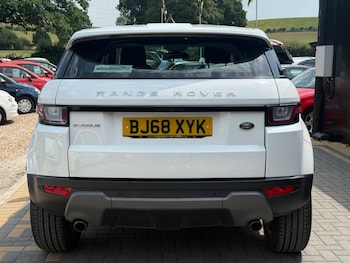 Used Land Rover Range Rover Evoque 2018 for sale - 78981749: Photo