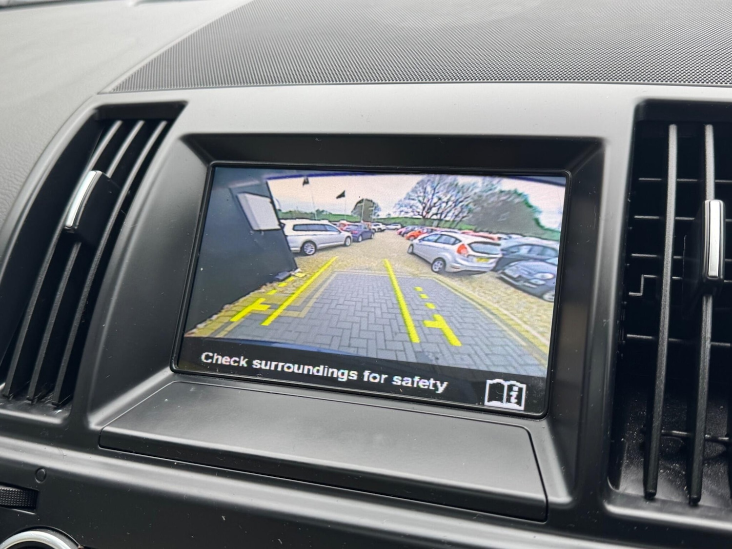 Used Land Rover Freelander 2014 for sale - 77784106: Photo 30