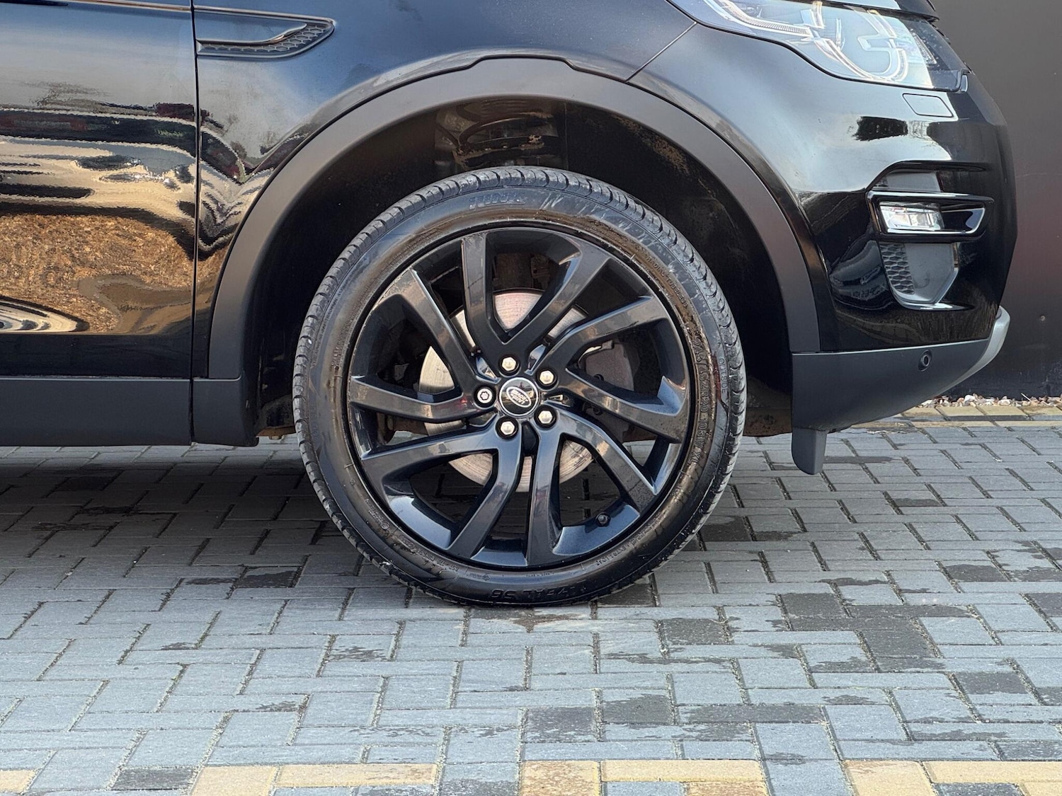 Used Land Rover Discovery Sport 2018 for sale - 77970643: Photo 15