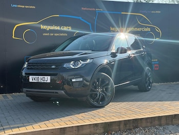 Used Land Rover Discovery Sport 2018 for sale - 77970643: Photo