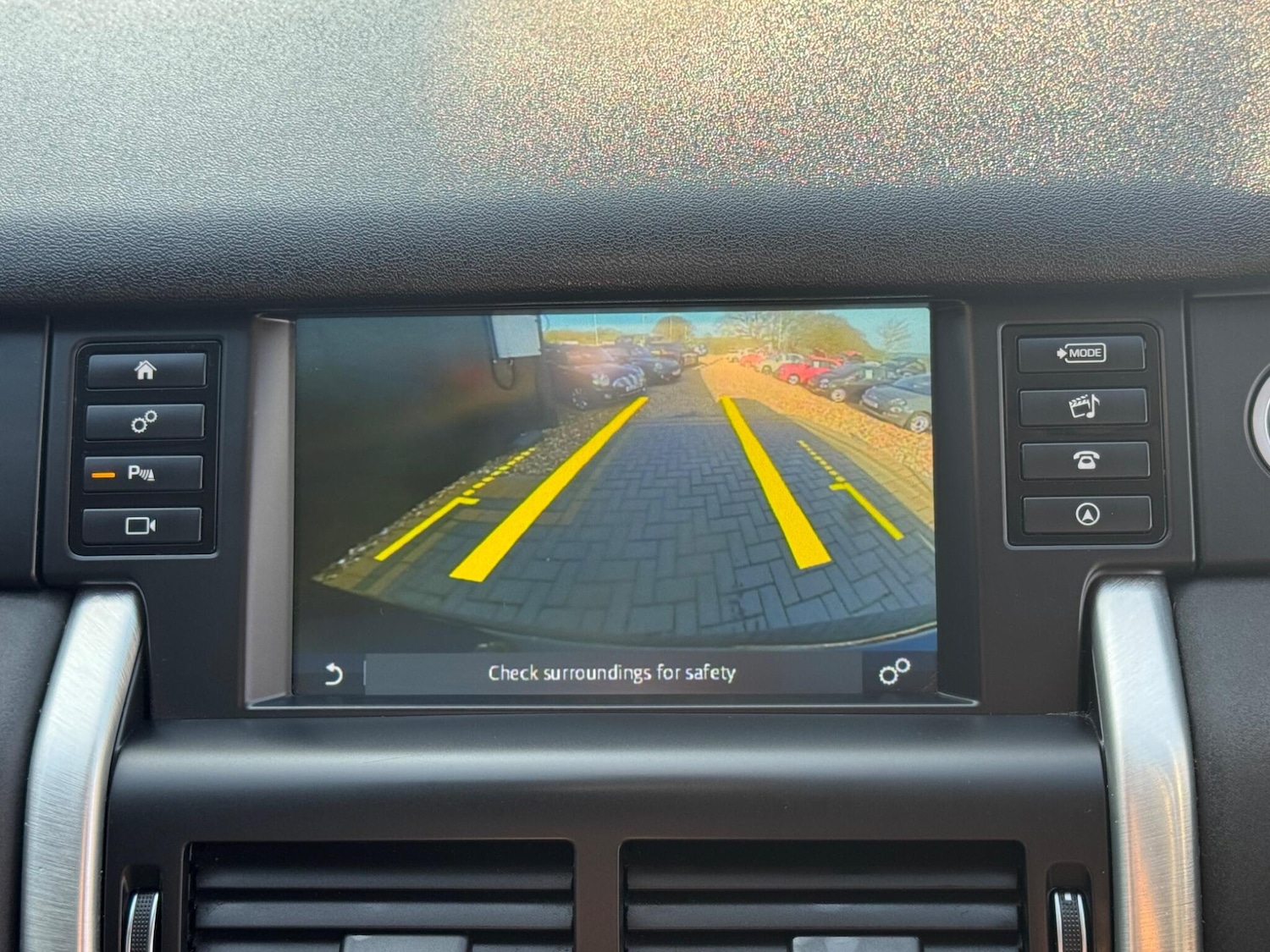 Used Land Rover Discovery Sport 2018 for sale - 77970643: Photo 35