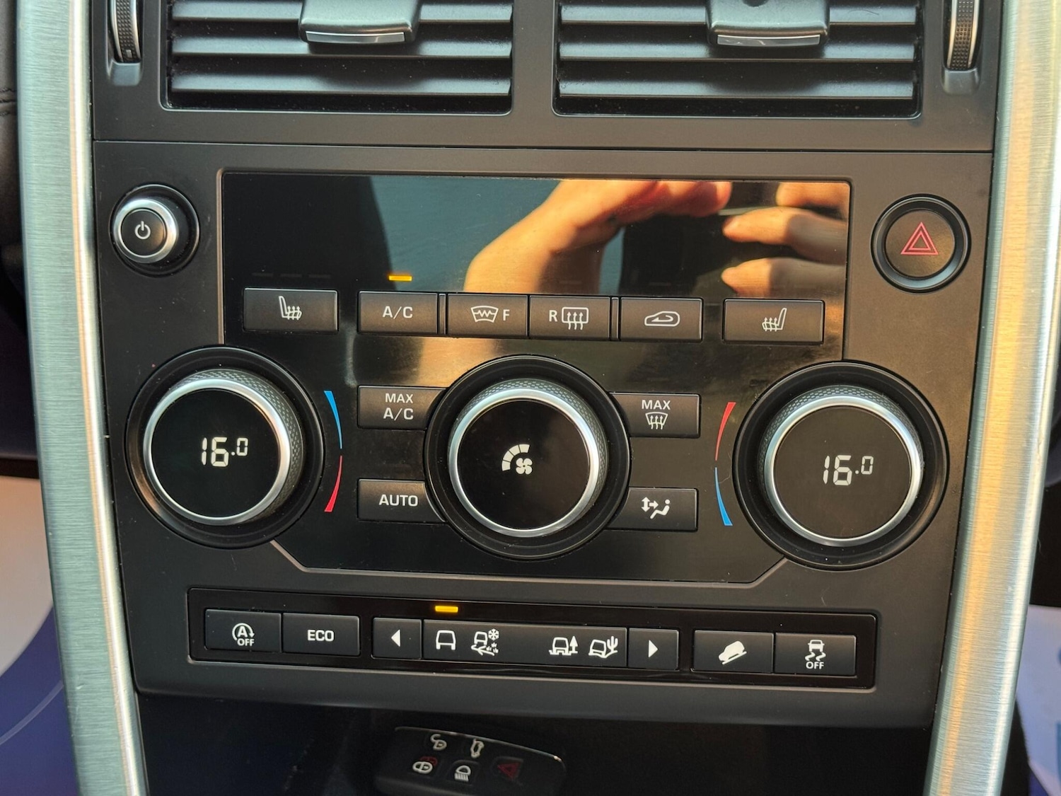 Used Land Rover Discovery Sport 2018 for sale - 77970643: Photo 39