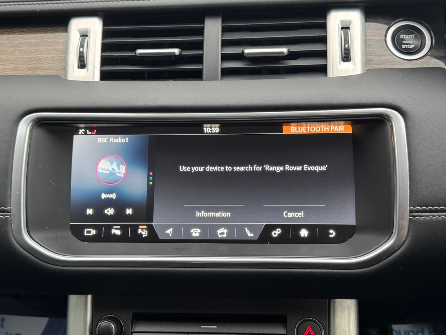 Used Land Rover Range Rover Evoque 2017 for sale - 76976528: Photo 38