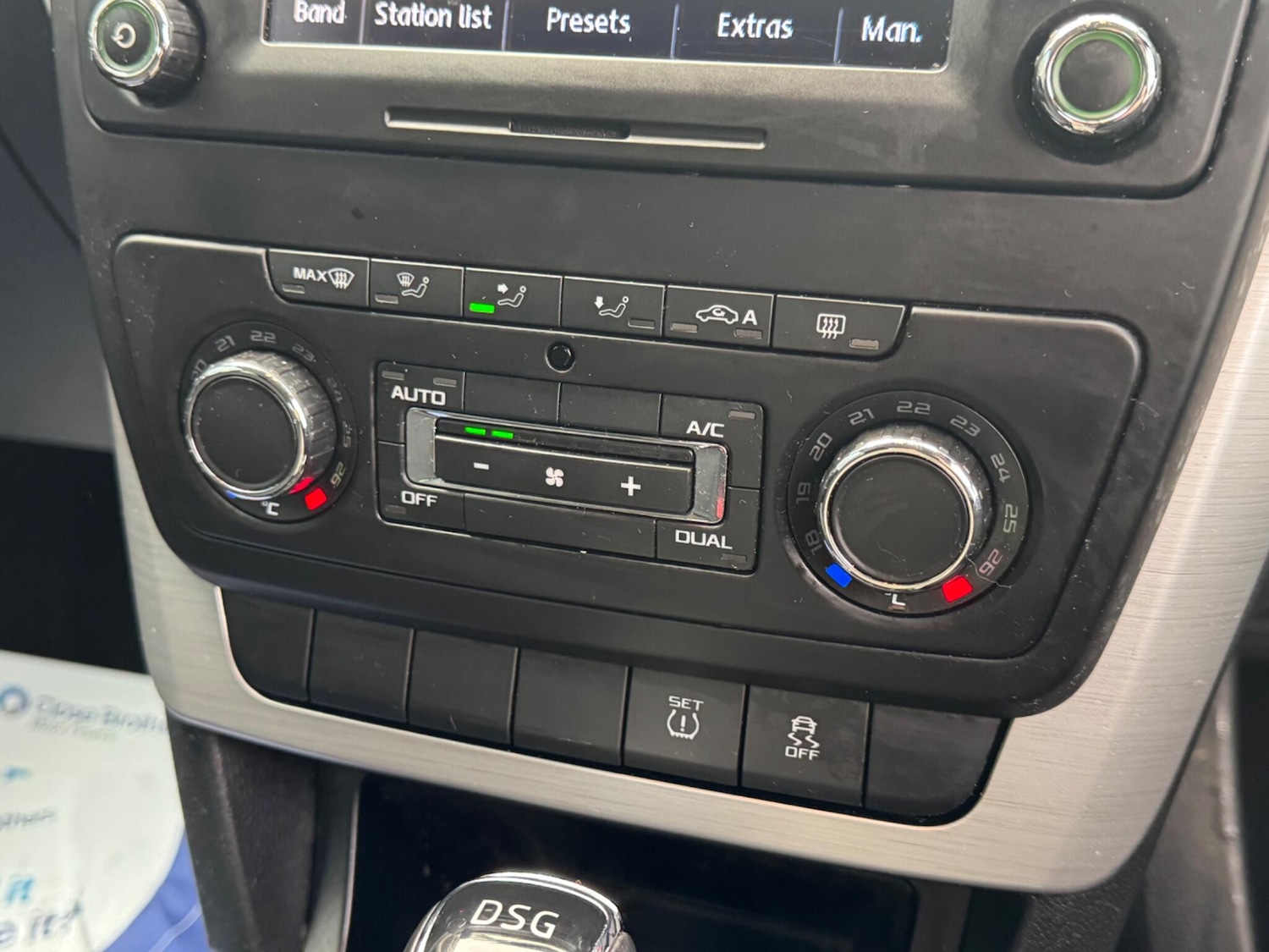 Used Skoda Yeti 2014 for sale - 77175629: Photo 32