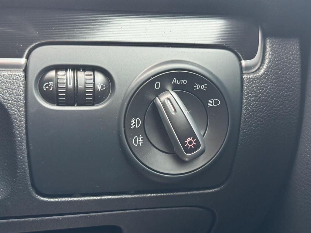 Used Volkswagen Golf 2016 for sale - 78171180: Photo 32