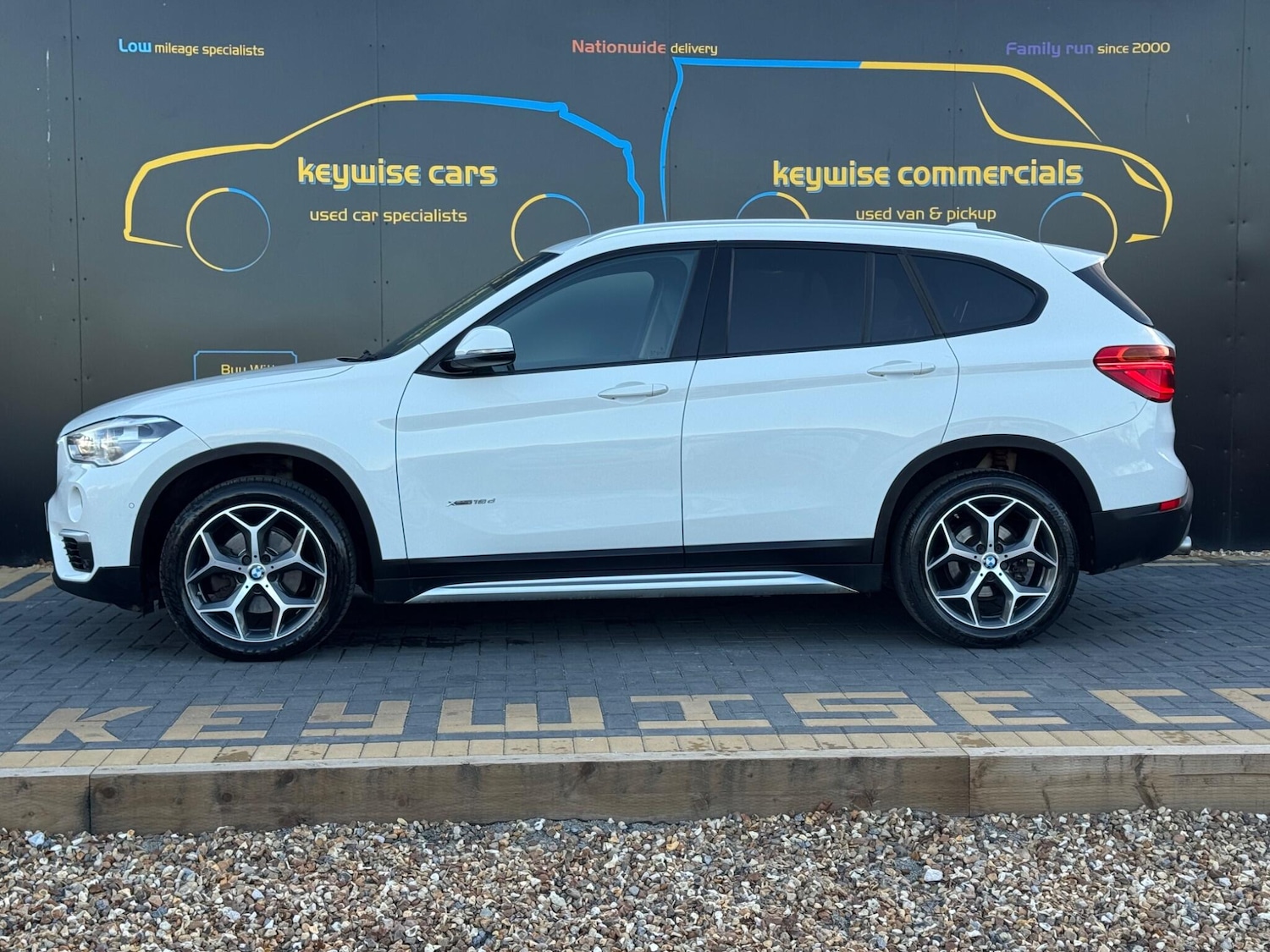 Used BMW X1 2017 for sale - 76632705: Photo 2