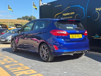 Used Ford Fiesta 2018 for sale - 75531423: Photo