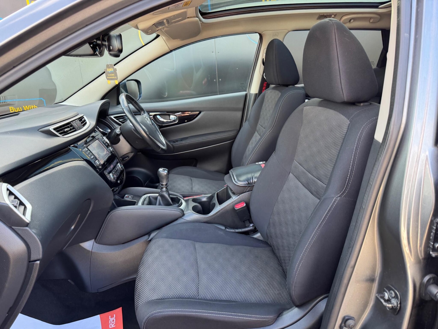 Used Nissan Qashqai 2017 for sale - 77575229: Photo 21