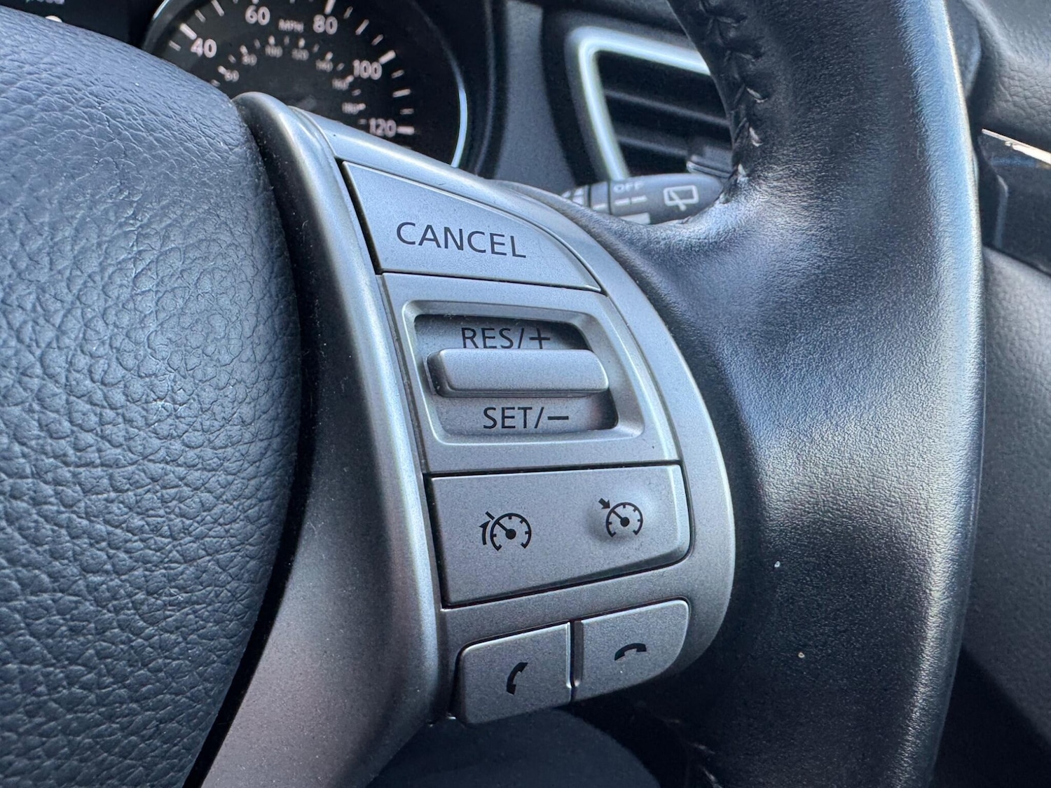 Used Nissan Qashqai 2017 for sale - 77575229: Photo 29