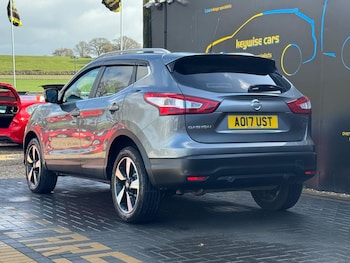 Used Nissan Qashqai 2017 for sale - 77575229: Photo