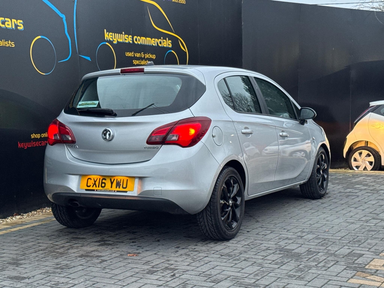 Used Vauxhall Corsa 2016 for sale - 77039971: Photo 6