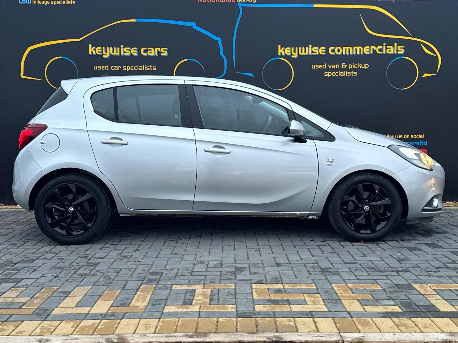 Used Vauxhall Corsa 2016 for sale - 77039971: Photo 7